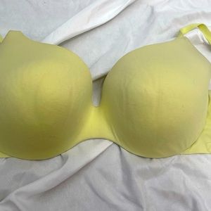 Victoria’ Secret bra